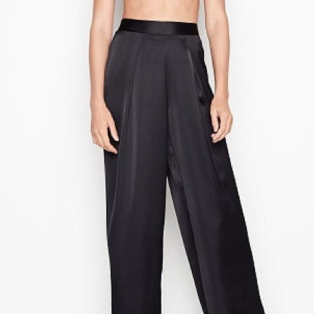 Victoria's Secret Wide Leg Pleated Pajama Pant NWT